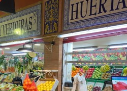 Private: Triana Market Guided Tour with Tastings - 11:30AM