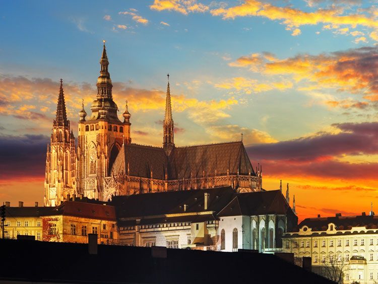 Explore the Historic Prague Castle: Private Half-Day Walking Tour