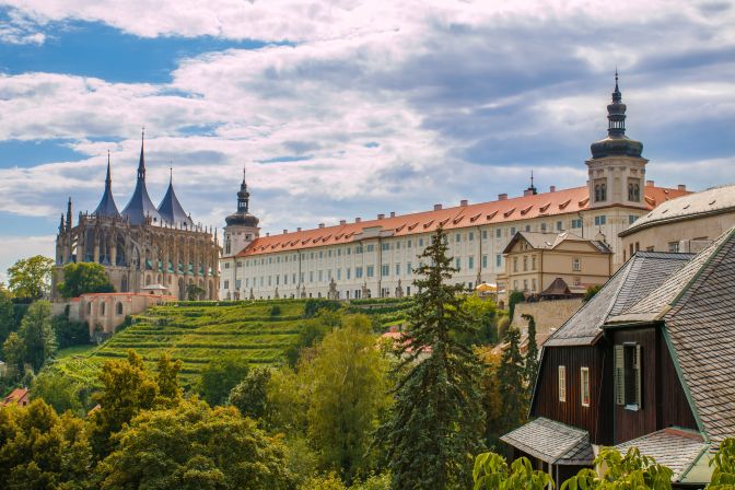 The Medieval Town of Kutna Hora: Private Day Trip from Prague
