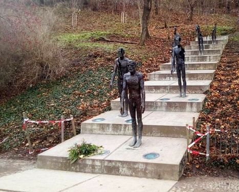 Prague in the Communist Era: Private Half-Day Walking Tour