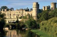 Small group Tour: Oxford, Stratford, Warwick Castle &amp; the Cotswolds.