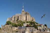 Normandy Landing Beaches and Mont St Michel Private 2 Day Tour with Fully Licensed English Speaking Driver-Guide