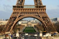 Eiffel Tower Dinner at Madame Brasserie and Seine Cruise