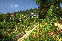 Shared Tour: Giverny (Monet's House) Tour by Motorcoach AM