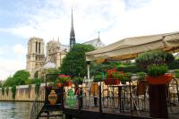 Private Welcome to Paris Morning Walking Tour