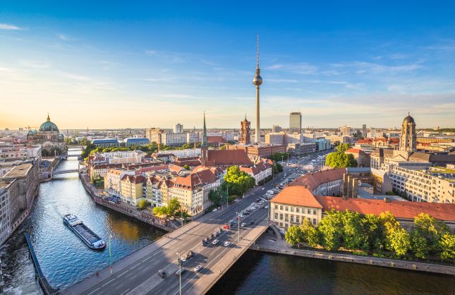 Berlin in a Day: Private Full-Day Highlights Tour