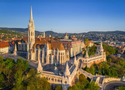 Shared Tour: Walking Tour Buda