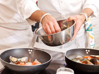 Small Group Tour: Cooking Lesson Ligurian Fish Specialities with Visit to the Market in La Spezia