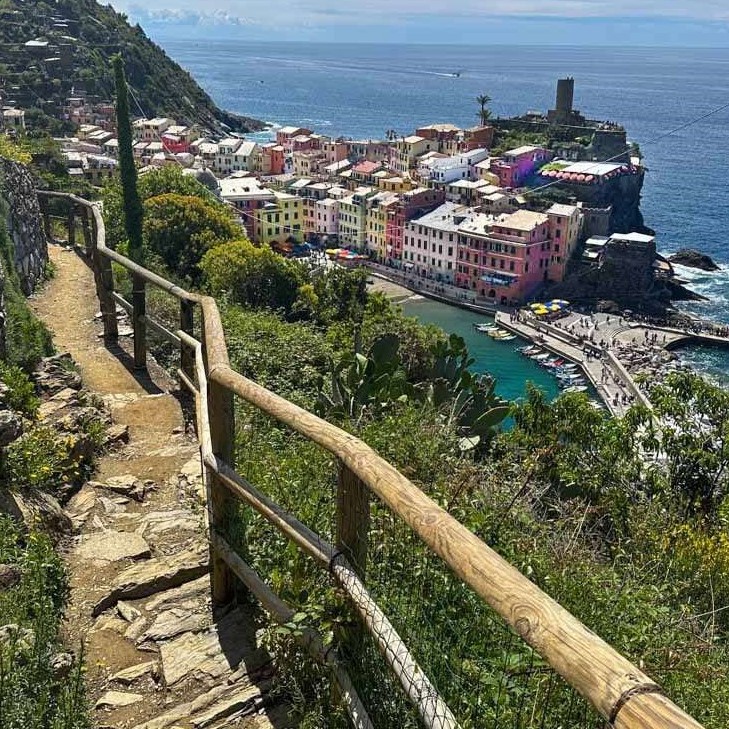 Private Full Day Cinque Terre Hiking & Wine Tour with Boat Tour