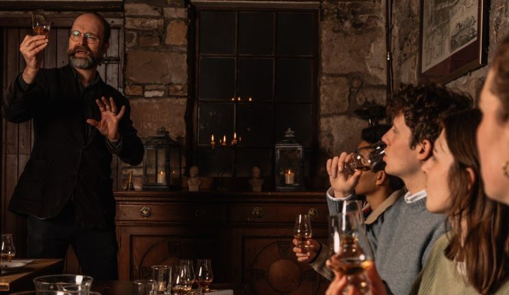Shared Tour: Edinburgh's Underground Whiskey Tour & Tasting