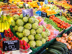 Small Group Tour: Cooking Workshop Afternoon Tour in Barcelona