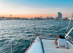 Shared tour: Barcelona Chill Out Catamaran Experience