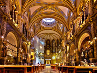 Small Group Tour: Montserrat with Food & Wine Full Day Tour from Barcelona