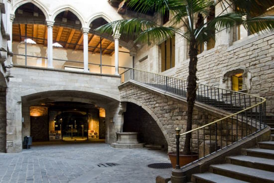 Shared Tour: Picasso Museum Guided Tour