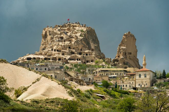 Private Tour: Full Day Highlights of Cappadocia: Underground City, Avanos, Pasabag Valley, Pigeon Valley, and Uchisar