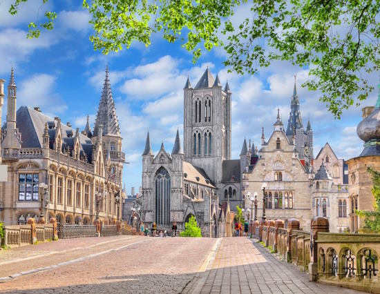 A Day in Beautiful Ghent: Private Day Trip from Brussels by Train