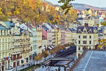 Private Tour: Trip to the Stately Spa City of Karlovy Vary