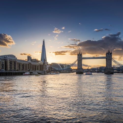 Elegance on the Thames: Private Cliveden Riverboat Cruise &amp; Afternoon Tea with Hotel Transfers **Non - Refundable**