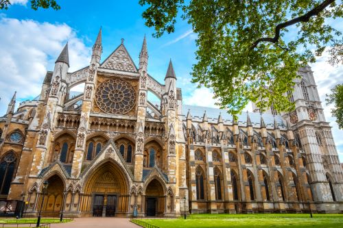 Small Group: Exclusive Houses of Parliament Tour with Guided Visit and Skip-the-Line Westminster Abbey Tour