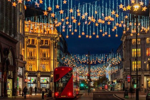 The Best of the Christmas Lights in London: Private Walking Tour