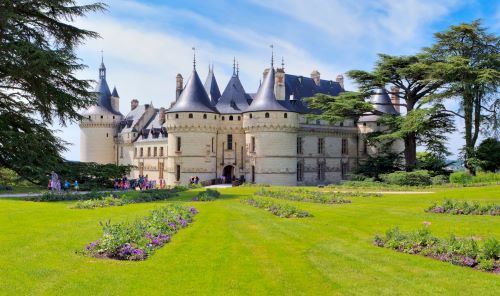 Private Tour: Chaumont and Chenonceau Castles Private Visit: Splendors of the Loire Valley
