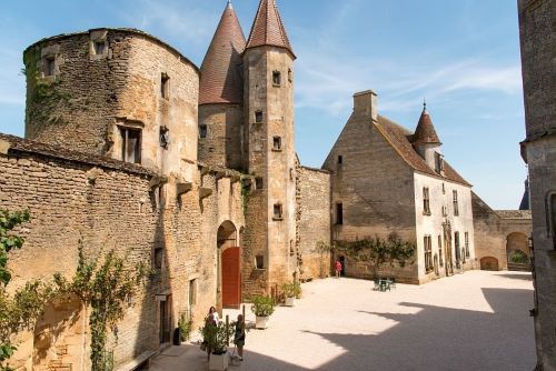 Shared Small Group: Burgundy Villages of Auxois: A Day of History & Culture