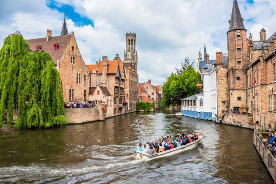 Shared Tour: All Day Guided Tour of Bruges (Belgium) from Paris