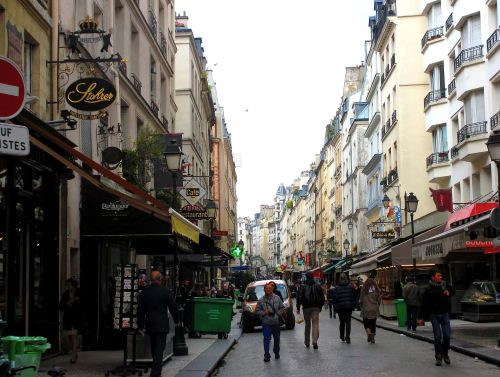 Private Gourmet Food Tour in Central Paris - Les Halles/Montorgeuil