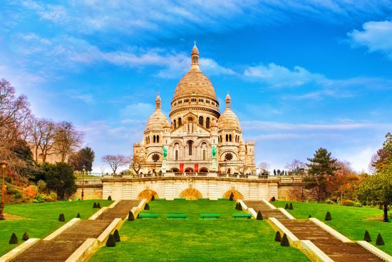 Small Group Montmartre for Art Lovers - Moulin Rouge to Sacré Coeur, with Private Visit of Renoir's Gardens