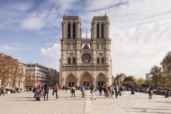 Private Notre Dame and the River Seine Afternoon Walking Tour with Hotel Pick-up - 2pm