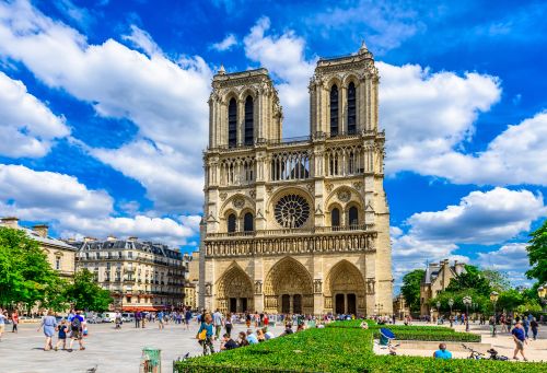 Small Group Tour: Paris Notre-Dame Cathedral Inside Guided Tour plus Neighborhood 1:30pm