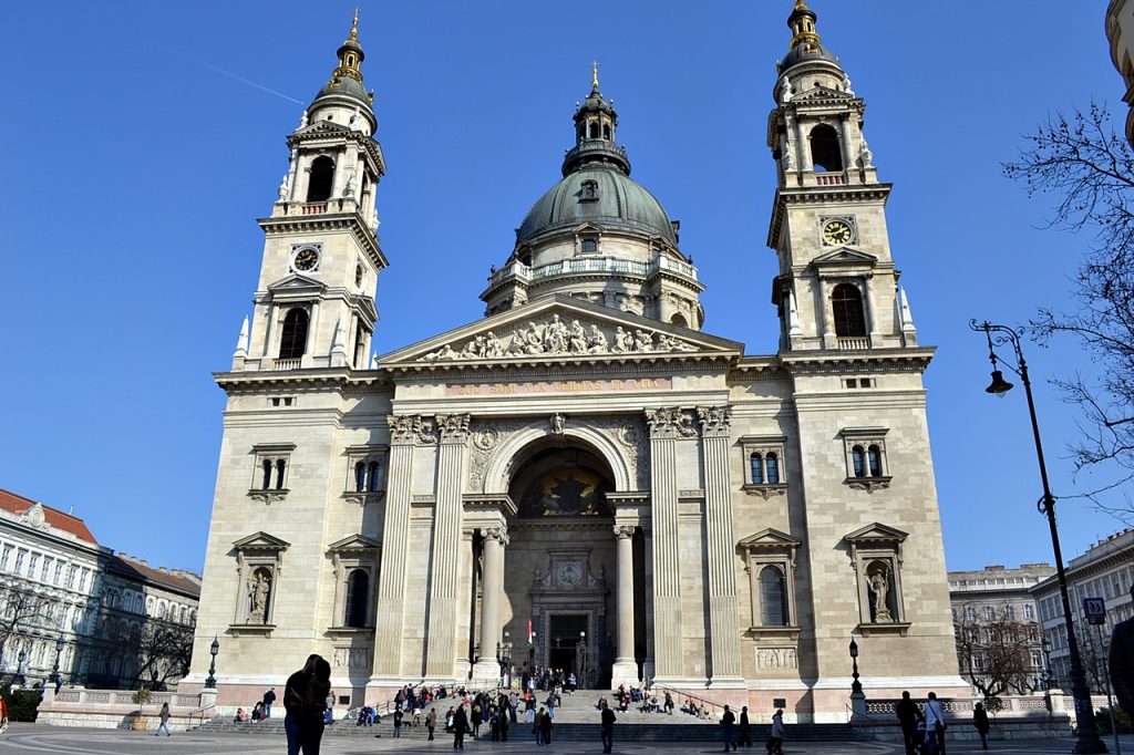 Shared Tour: Organ Concert in the St. Stephen's Basilica