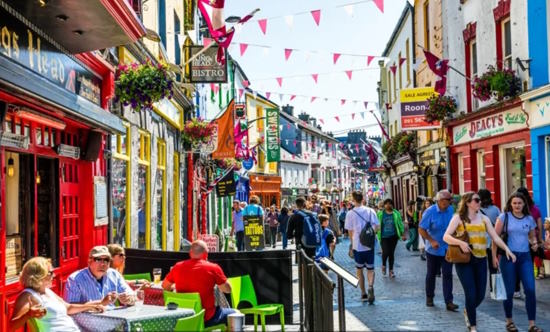 Small Group: Welcome to Galway City Walking Tour