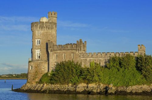 Shared Tour from Cork: Guided 2 hours Cork Harbour Cruise