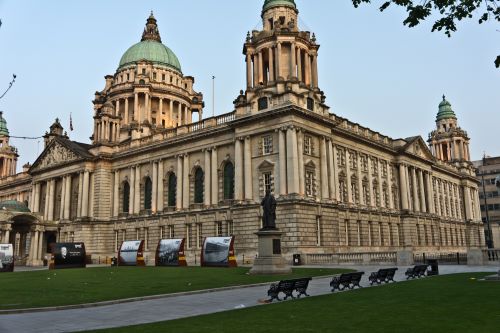 Private Tour from Dublin: Belfast in a Day - Titanic Museum and City Highlights