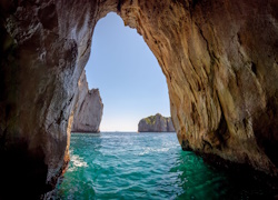 Small Group Tour: Capri and Blue Grotto Boat Tour from Sorrento