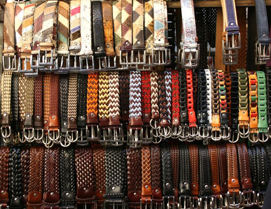 Wheelchair-Accessible Private Tour: Guided Visit Florence's Santa Croce Basilica and Ancient Leather School Morning