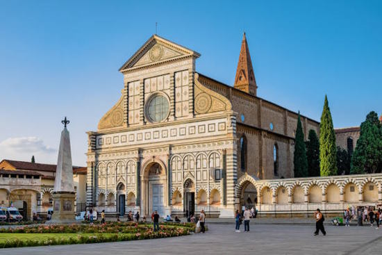 Wheelchair-Accessible Private Tour: Florence Santa Maria Novella Basilica and Officina Farmaceutica Morning