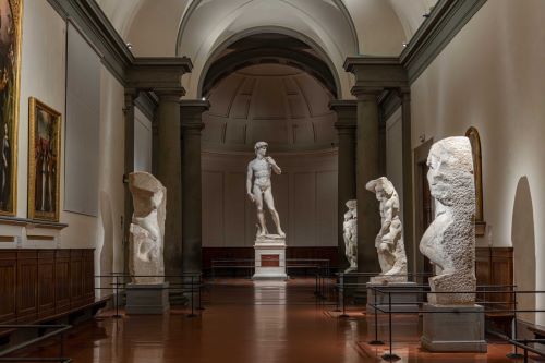 Self-Guided Tour: Uffizi Gallery Ticket with Instant Delivery and Mobile-Guided Tour - 12:00 PM  **Non - Refundable**