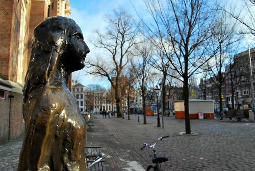 Private Tour: Anne Frank and Amsterdam WW2 E-Bike Tour