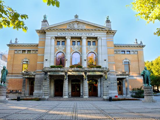 Private Tour: Welcome to Oslo Introductory Walking Tour