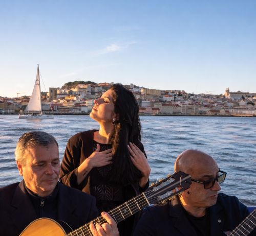 Private Tour: Sailboat Live Fado experience