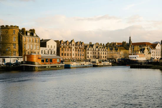 Private Walking Tour - Discover Leith, Visit the Leith Distillery and Enjoy Some Whisky