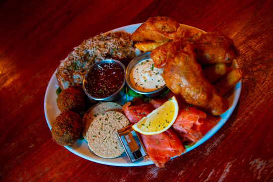 Private Walking Food Tour: Learn About Food & History in Scotland and Sample a Local Dish and Drink