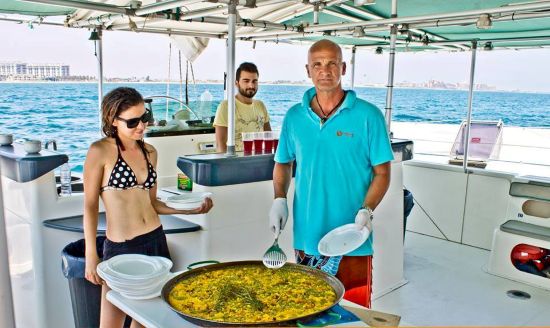 Shared Tour: Catamaran Trip with Swimming Stop and Paella from Valencia - Priority Access to Net