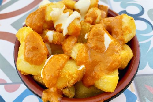 Private Valencia Tapas Food Tour with a Local Expert - Lunch