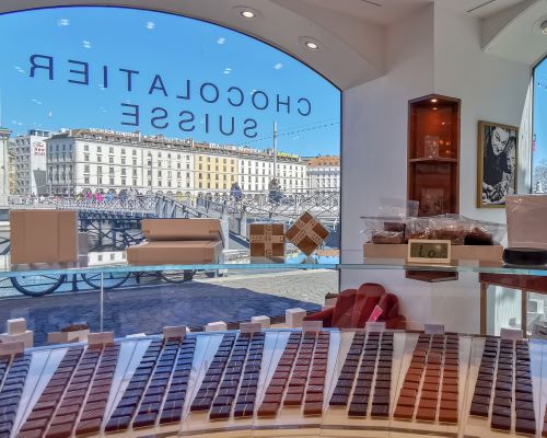 Small Group Tour: Chocolate Flavours Morning Tour of Geneva